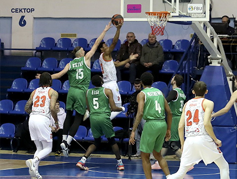 «Запоріжжя» поступається «Кривбасу» 