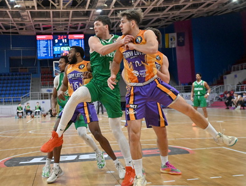 «Старий Луцьк» скористався кадровими втратами «Запоріжжя» і здобув дебютну перемогу в сезоні