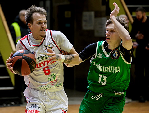 «Запоріжжя» поступається конкуренту 